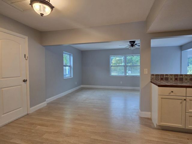 Продажа дома по адресу 12781 Orange Grove Boulevard - фото 6640330