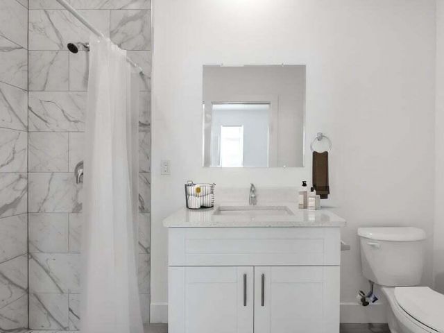 Дом в аренду по адресу 3715 Saginaw Avenue - фото 6627713