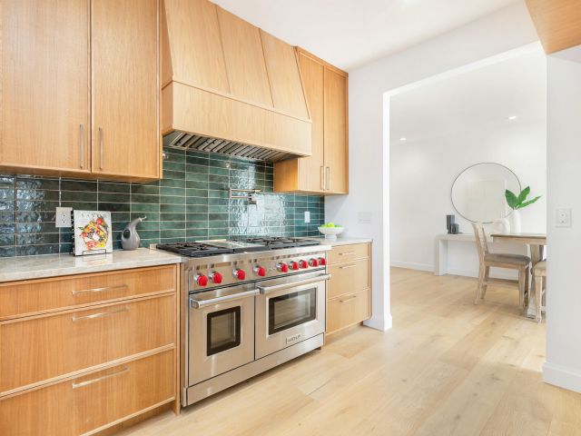 Продажа дома по адресу 254 9th Street - фото 6616215