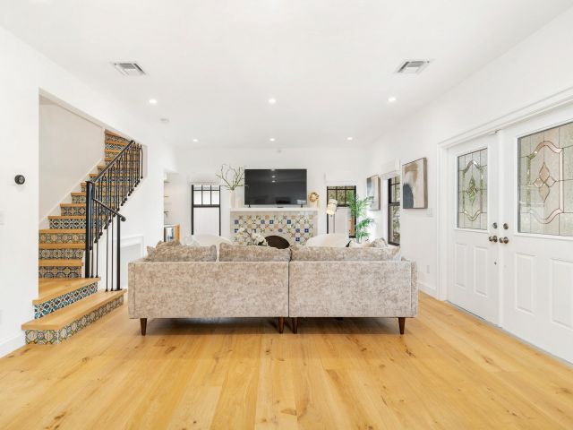 Продажа дома по адресу 254 9th Street - фото 6616221