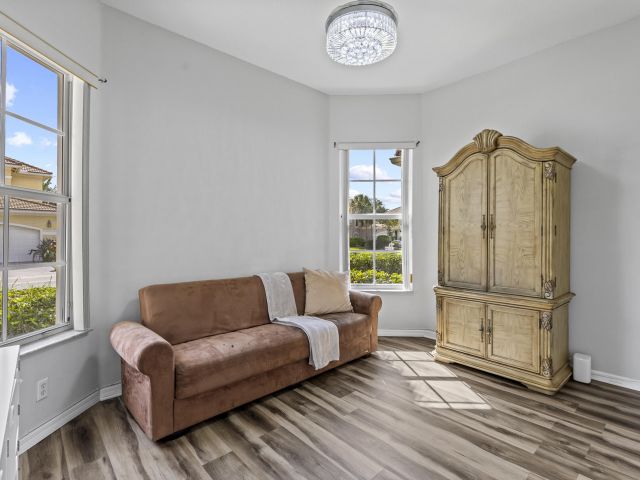 Продажа дома по адресу 8841 S San Andros - фото 6660909