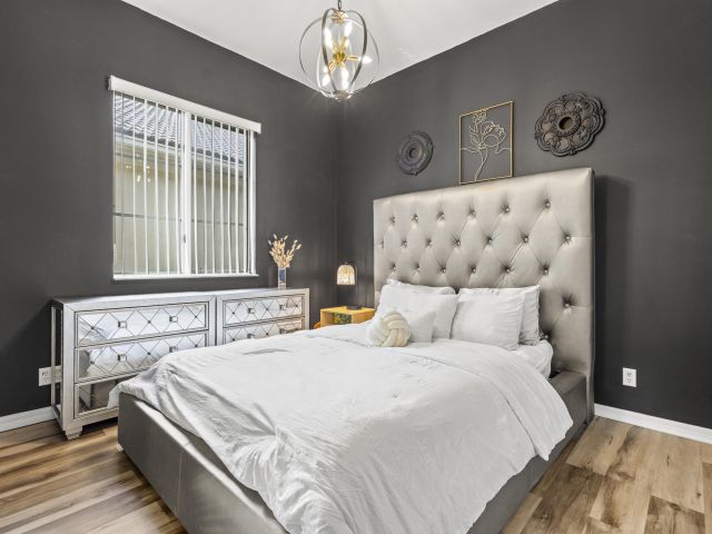 Продажа дома по адресу 8841 S San Andros - фото 6660910