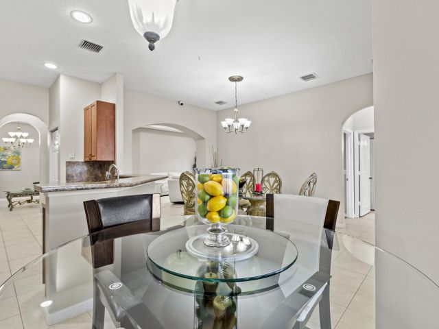 Продажа дома по адресу 8841 S San Andros - фото 6660912