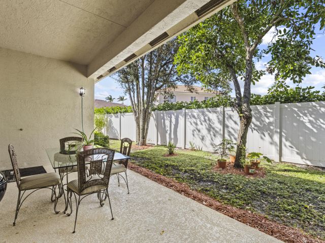 Продажа дома по адресу 8841 S San Andros - фото 6660916