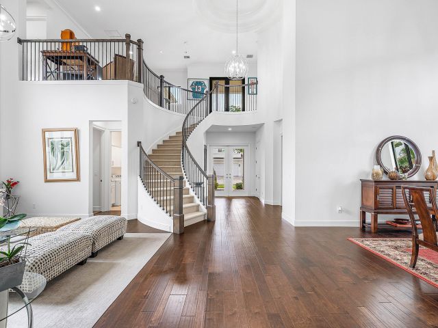 Продажа дома по адресу 6901 NW 25th Way - фото 6643357