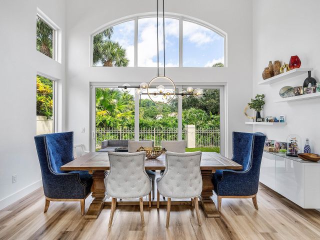 Продажа дома по адресу 5338 NW 26th Circle S - фото 6622935