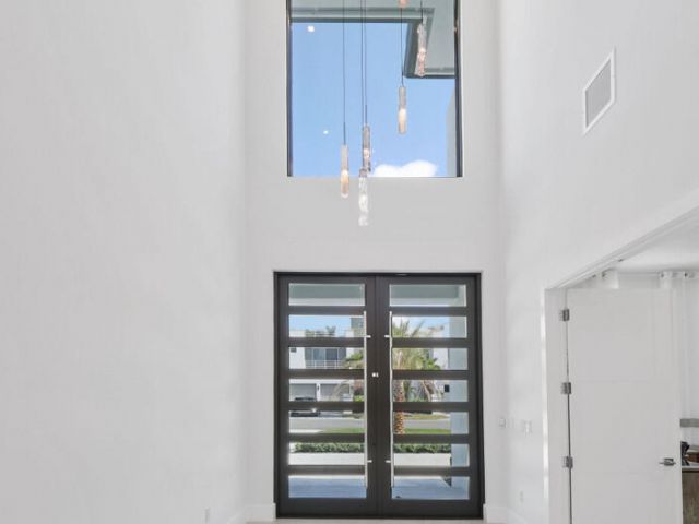 Продажа дома по адресу 260 NE 3rd Street - фото 6644682