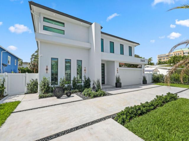 Продажа дома по адресу 260 NE 3rd Street - фото 6644689