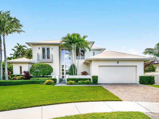 Продажа дома по адресу 1008 NW 1st Avenue - фото 6656679