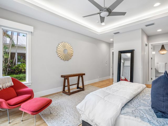 Продажа дома по адресу 1008 NW 1st Avenue - фото 6722422