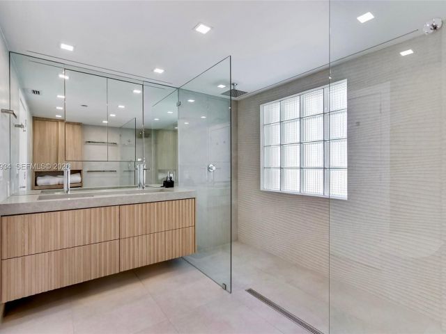 Продажа квартиры #811 - фото 6646100