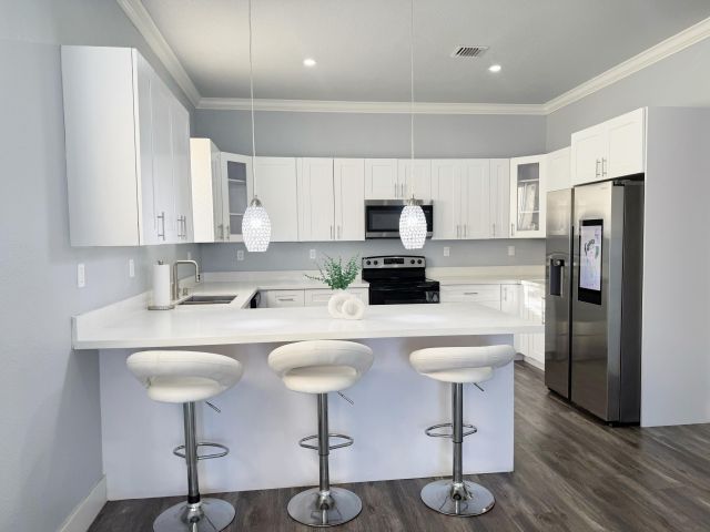 Продажа дома по адресу 5628 Flagler Street - фото 6644960