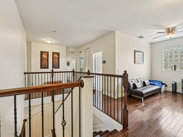 Продажа дома по адресу 553 Gazetta Way - фото 6616326