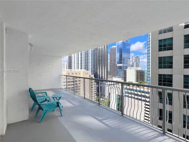 Продажа квартиры #2814 - фото 6625345