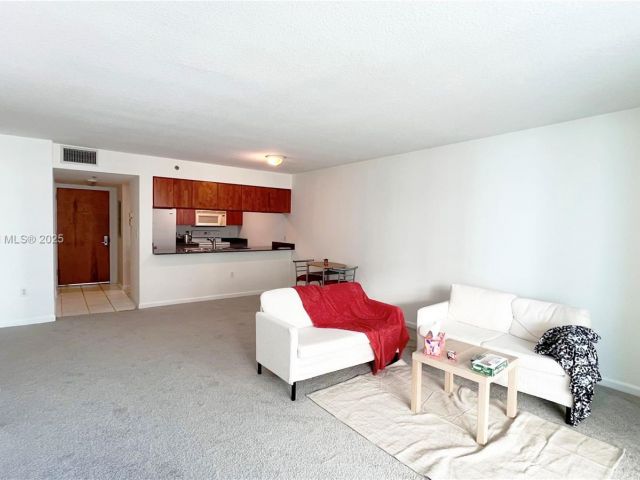 Продажа квартиры #2814 - фото 6625349