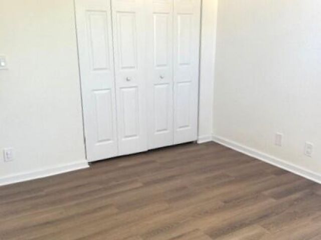 Дом в аренду по адресу 16097 Poppyseed Circle 1908 - фото 6628759