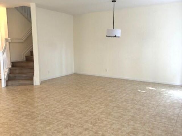 Дом в аренду по адресу 16097 Poppyseed Circle 1908 - фото 6628761