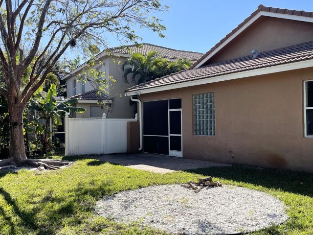 Продажа дома по адресу 870 Gazetta Way - фото 6618765