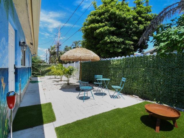 Продажа дома по адресу 951 Green Street - фото 6679143