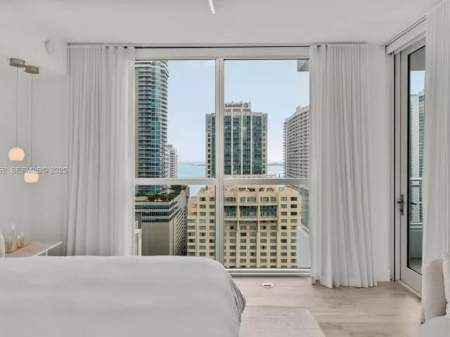 Продажа квартиры #2606 - фото 6855889