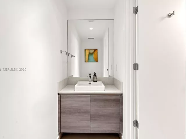 Продажа квартиры #2606 - фото 6855881