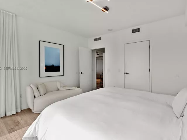 Продажа квартиры #2606 - фото 6855888