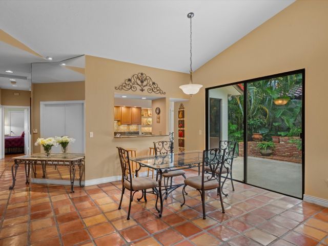 Продажа дома по адресу 1535 Fairway Terrace - фото 6626413