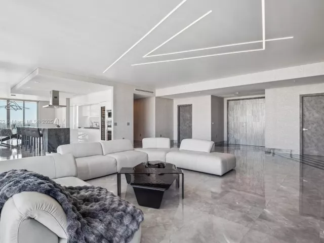 Квартира в аренду номер5-UPH04 - фото 6623834