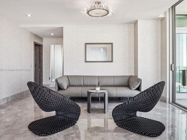 Квартира в аренду номер5-UPH04 - фото 6623820