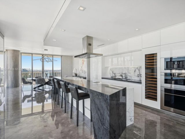 Квартира в аренду номер5-UPH04 - фото 6623828