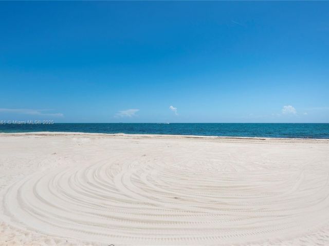 Продажа квартиры # - фото 6620939