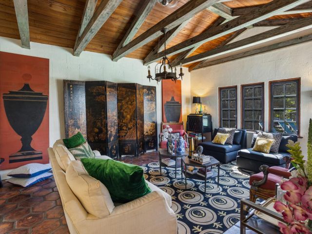 Дом в аренду по адресу 333 Murray Road - фото 6629325