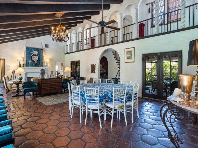 Дом в аренду по адресу 333 Murray Road - фото 6629326