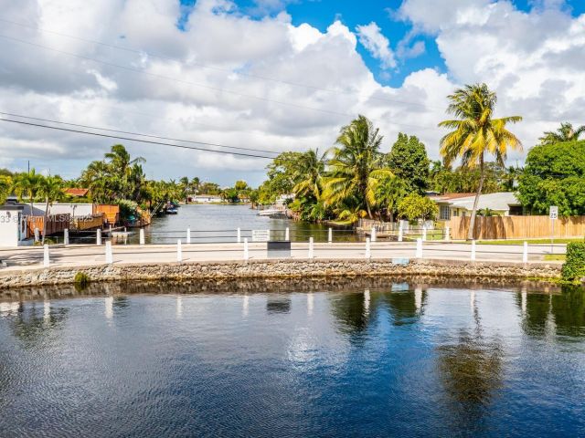 Дом в аренду по адресу 2856 NW 10th Ave O - фото 7451612