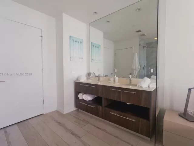 Продажа квартиры #4206 - фото 6641237