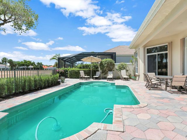 Дом в аренду по адресу 8671 Falcon Green Drive - фото 6628416