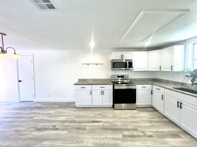 Продажа дома по адресу 917 Market Street - фото 6626443