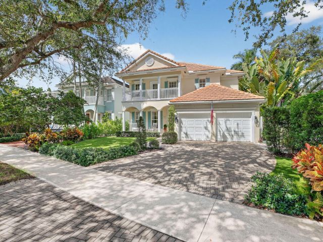 Дом в аренду по адресу 1115 SE 5th Court - фото 6642797