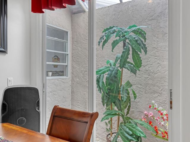 Продажа дома по адресу 5135 Foxhall Place - фото 6626473