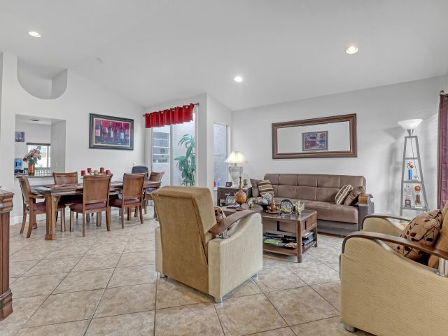 Продажа дома по адресу 5135 Foxhall Place - фото 6626474