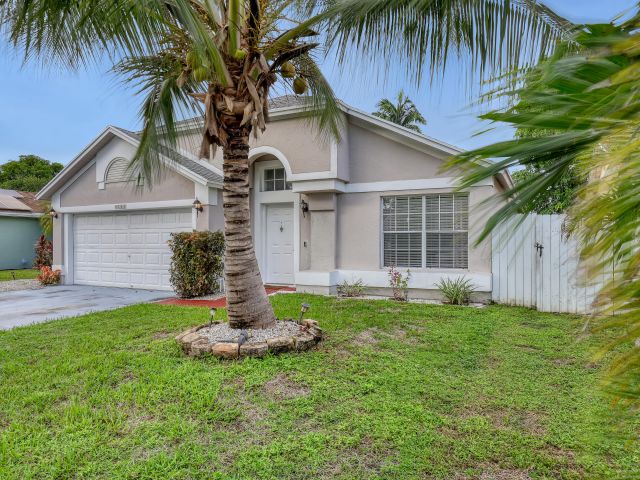 Продажа дома по адресу 5135 Foxhall Place - фото 6626477