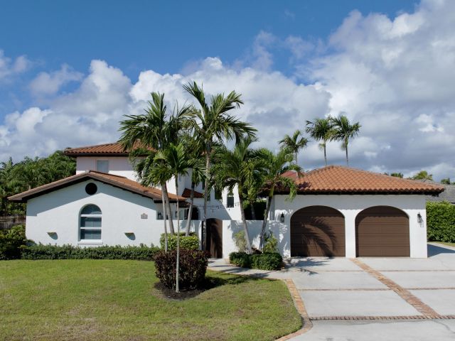 Дом в аренду по адресу 6401 Travis Road - фото 6634520