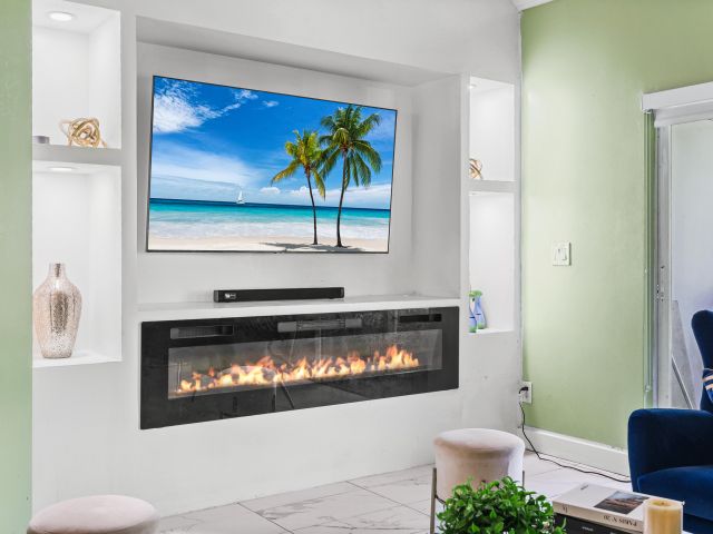 Дом в аренду по адресу 380 SW 122nd Avenue - фото 6645488