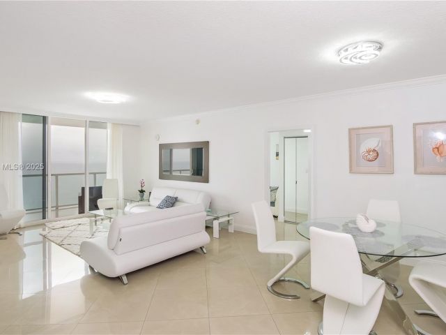 Продажа квартиры #2602 - фото 6635399