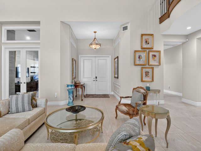 Продажа дома по адресу 16804 Strasbourg Lane - фото 6626209