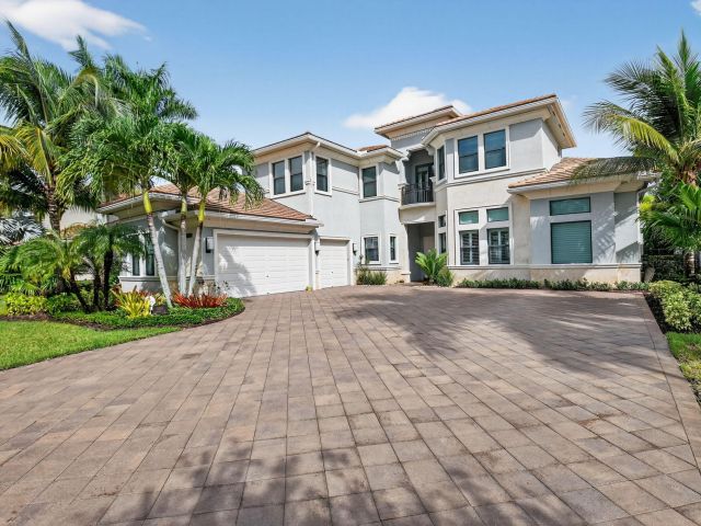 Продажа дома по адресу 16804 Strasbourg Lane - фото 6626214