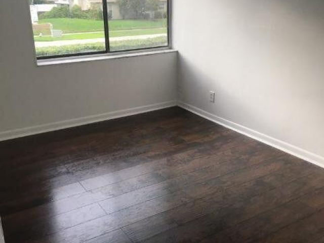 Дом в аренду по адресу 1189 NW 13th Street 7 - фото 6644365