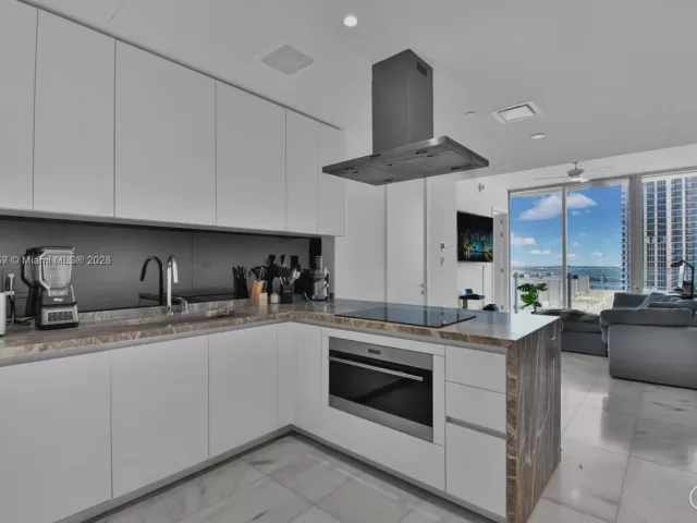 Продажа квартиры #3104 - фото 6639046