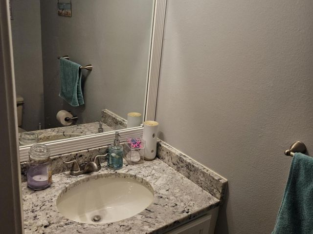 Дом в аренду по адресу 8027 Big Pine Way - фото 6651473