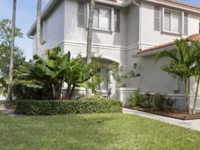 Дом в аренду по адресу 8027 Big Pine Way - фото 6651477